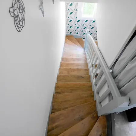 Clint House - 